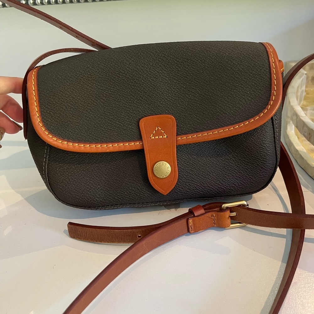 Dooney & Bourke VINTAGE Two-Toned Crossbody